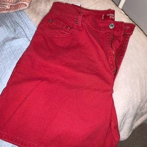 Levi’s red shorts